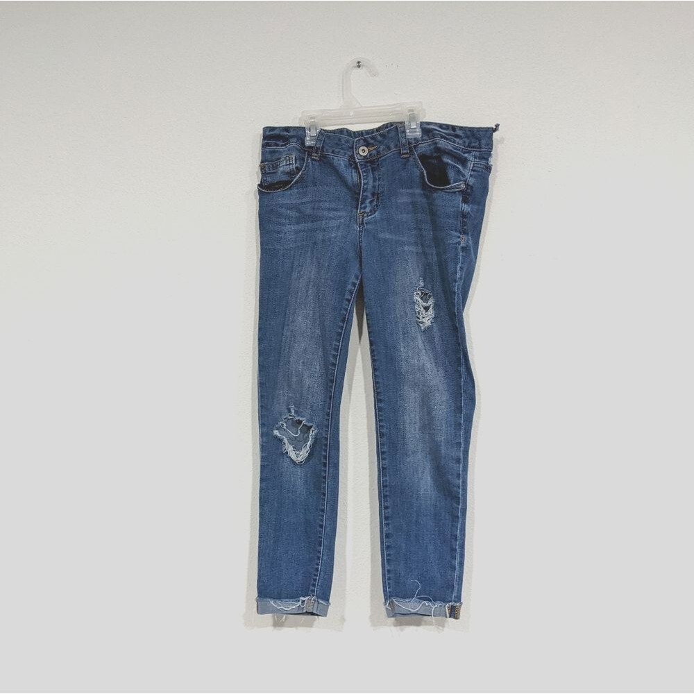 Vanity Slim Capri Distressed Jeans, Women's 30